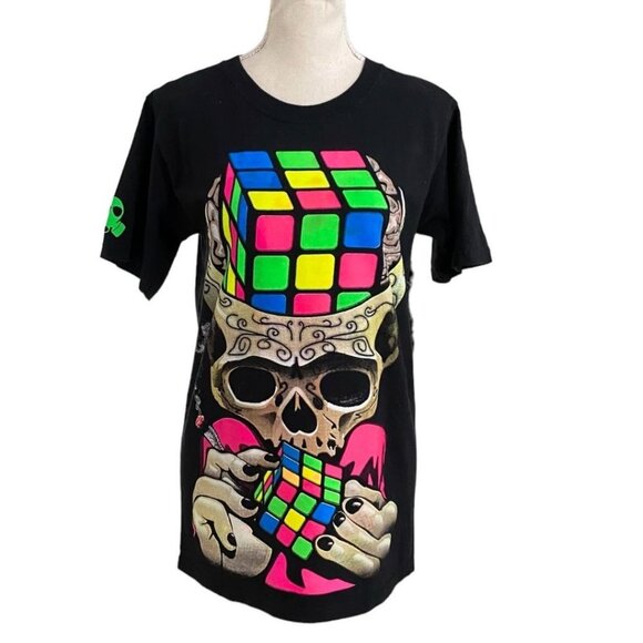 ESQUIZO Tops - ESQUIZO WOMEN'S BLACK NEON GRAPHIC RUBIK'S CUBE SKULL SHIRT TEE T-SHIRT - S